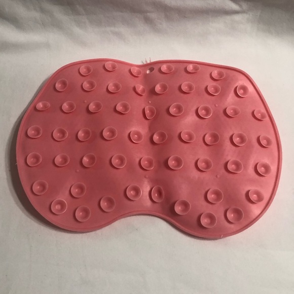 Shower back and Foot Scrub mat with non slip suction cup pink. - Picture 3 of 9